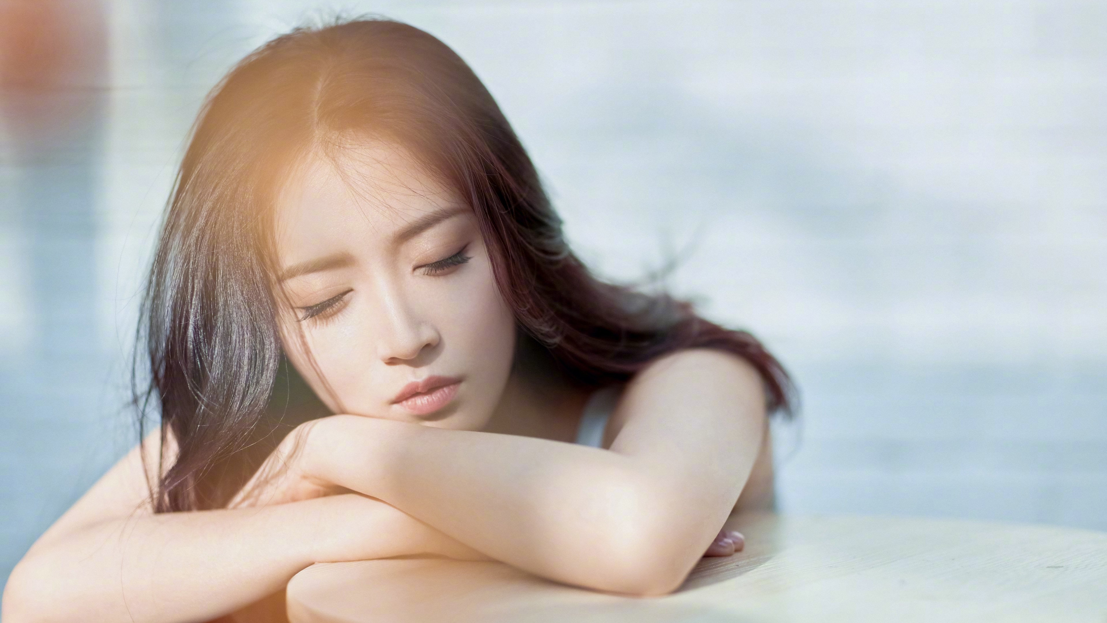 爱游戏中国官方登录入口网站-欧预赛局势动荡：有意外的一天，谁将胜出？，欧预赛最新战况