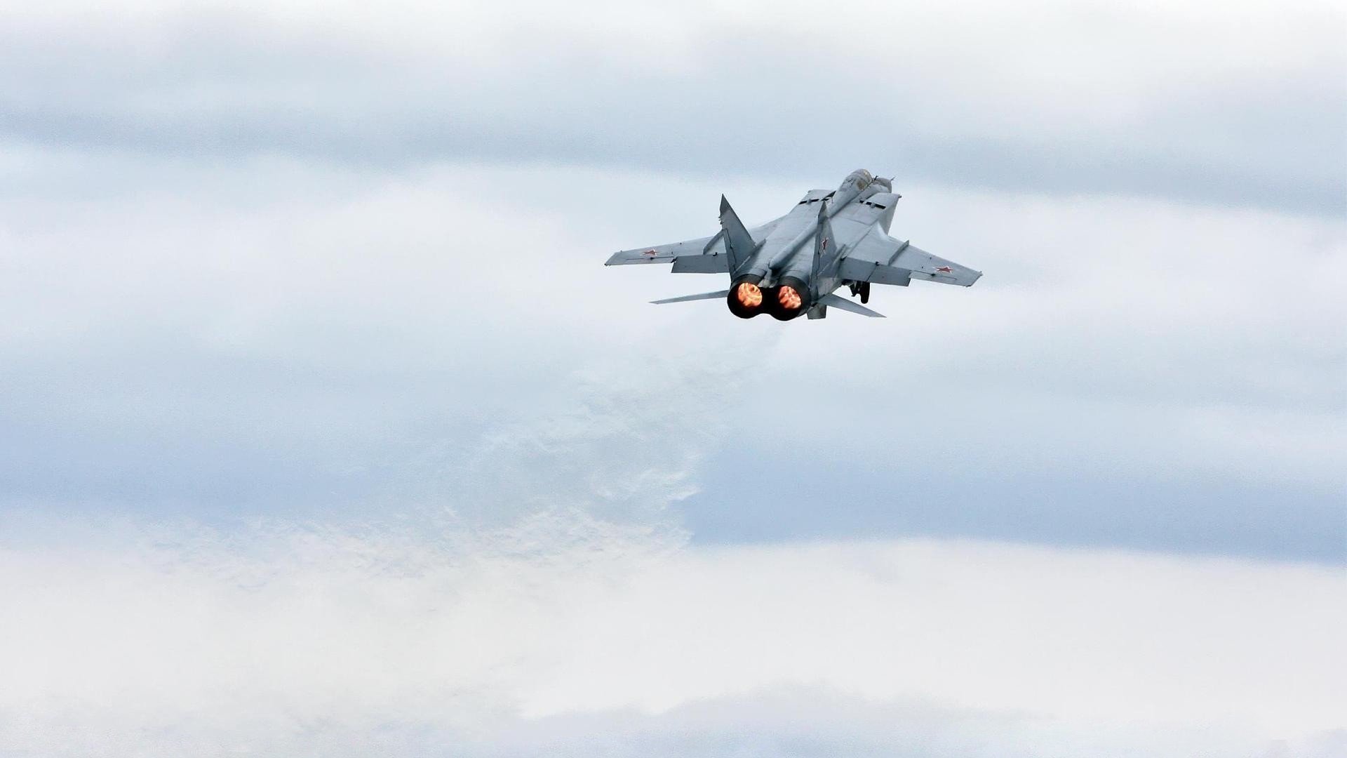 五大联赛是否开始复兴双前锋经典组合打法