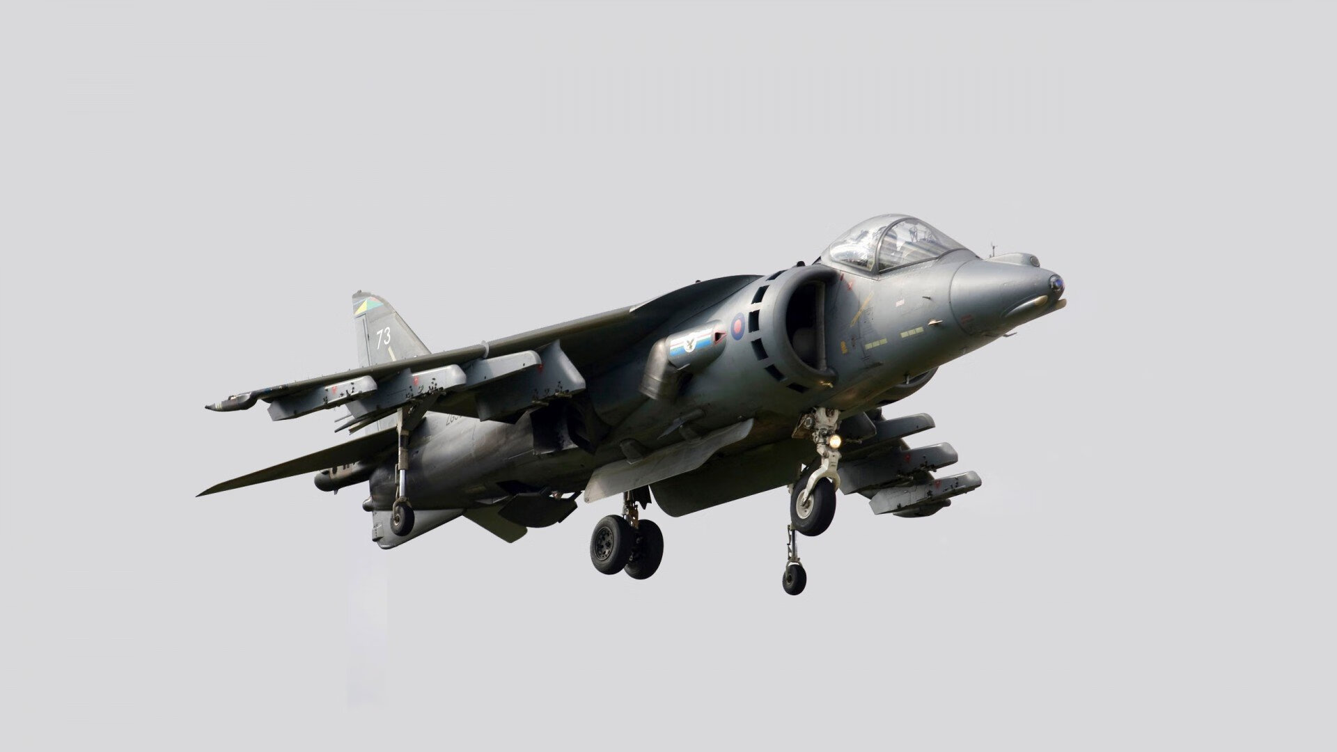 快攻中第一步启动的重要性解析，快攻都是由发动与接应推进结束三个阶段组成