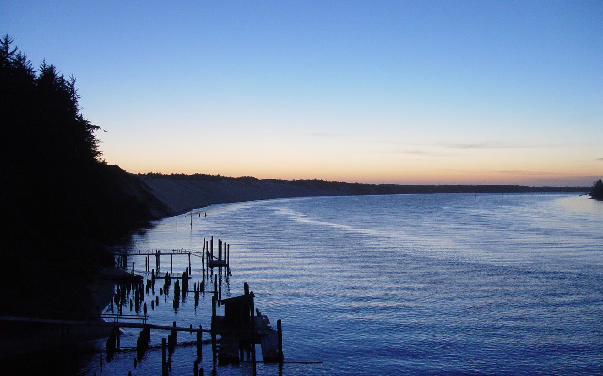 AYX SPORTS-男子200自德国游出近十年最佳，德国小哥游中国06