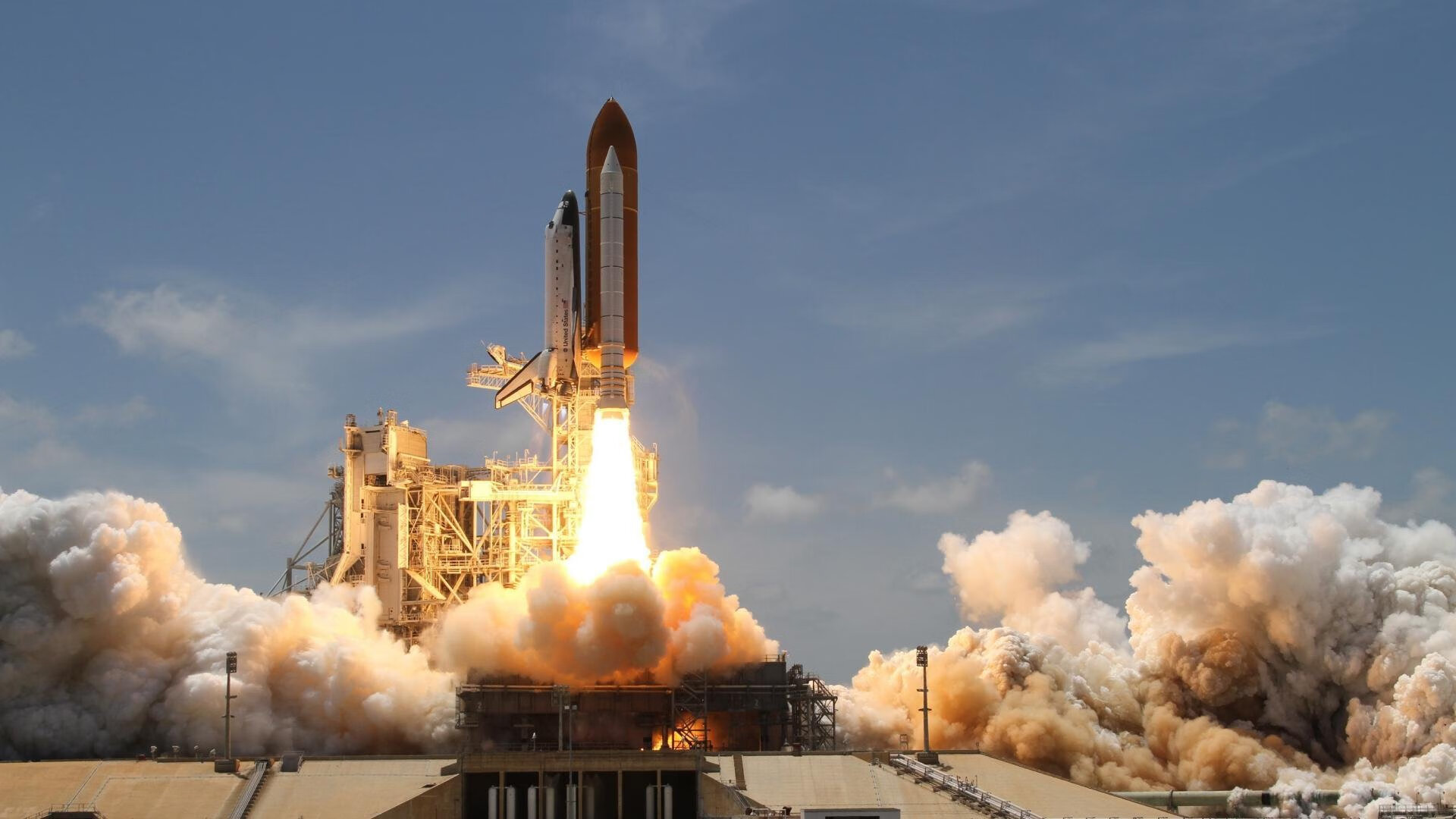 湖人队内进行投篮竞赛促进球员良性竞争，打篮球湖人队